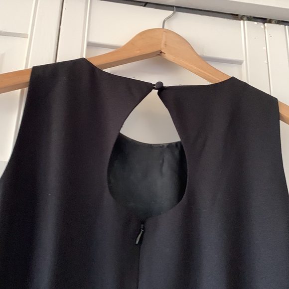 Liz Claiborne Night beaded sleeveless black gown - size 8 - Picture 5 of 8